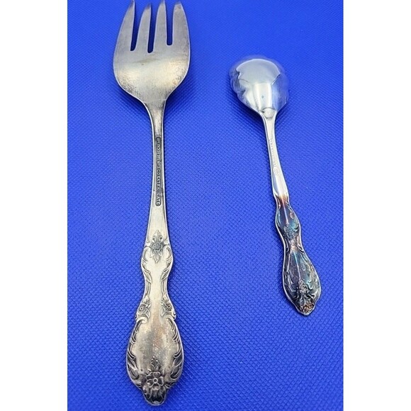 Antique  Wm Rogers Mfg Extra Plate Silver Large Serving Fork 9" W Small Spoon - Picture 9 of 9